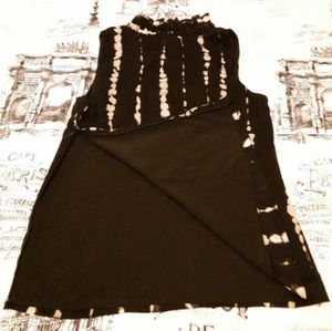 SOLD in Bundle - LOFT Sleeveless Blouse Small